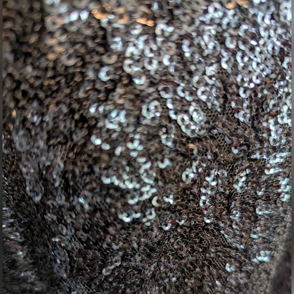 2 Guess Sequined Spaghetti Strap Tops Blouses Shirts Red Black - Picture 11 of 12
